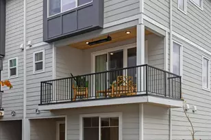 13730 Manor Way, Lynnwood, WA 98087 - Photo 1