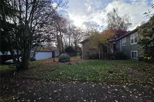 349 NE 58th St, Seattle, WA 98105 - Photo 1