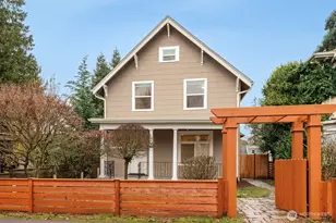 917 S Sheridan Ave, Tacoma, WA 98405 - Photo 1