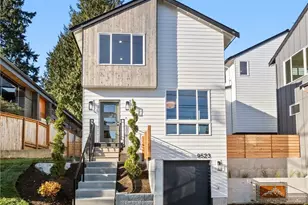 9523 15th Ave NE, Seattle, WA 98115 - Photo 1