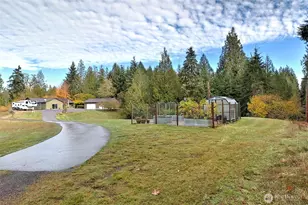 67 E South Island Dr, Shelton, WA 98584 - Photo 1