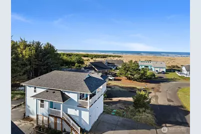 1110 194th Street, Long Beach, WA 98631 - Photo 1