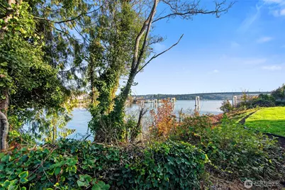 1108 Highland Avenue, Bremerton, WA 98337 - Photo 1