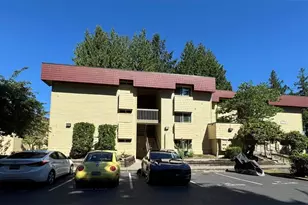 14006 SE 6th, Bellevue, WA 98007 - Photo 1