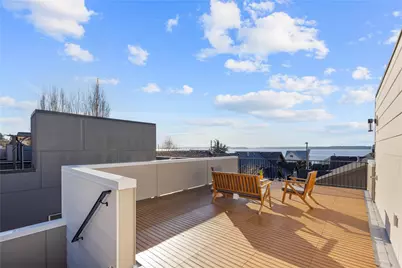 4121 B Chilberg Avenue SW, Seattle, WA 98116 - Photo 1