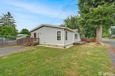 705 SW 1 Street, Castle Rock, WA 98611 - Photo 1