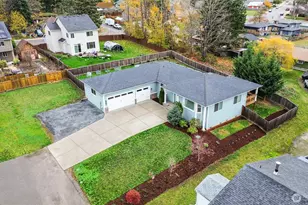 580 Eatonville Hwy W, Eatonville, WA 98328 - Photo 1