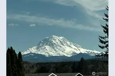 14306 Greenbelt Drive E, Bonney Lake, WA 98391 - Photo 1