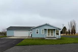 502 NW Armstrong Ave, Wilbur, WA 99185 - Photo 1