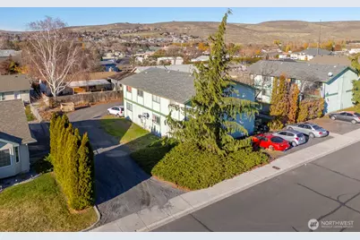 223 NE E St, Ephrata, WA 98823 - Photo 1