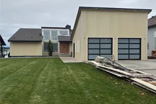 4433 185th Ave E, Lake Tapps, WA 98391 - Photo 1