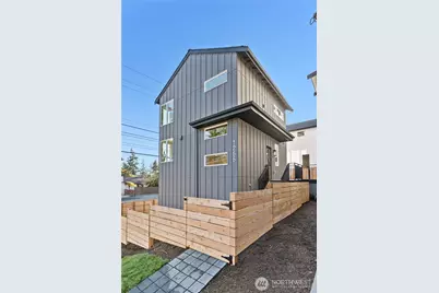 1255 NE 96th Street, Seattle, WA 98115 - Photo 1