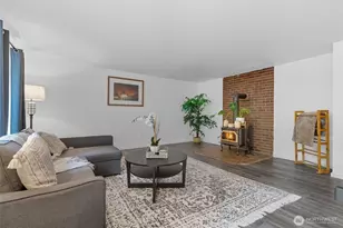 1210 NW Huckle Dr, Bremerton, WA 98311 - Photo 1