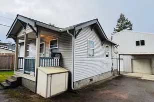 10645 21st Ave SW, Seattle, WA 98146 - Photo 1