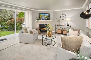 12044 100th Ave NE, Kirkland, WA 98034 - Photo 1