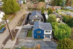 3011 SW Henderson St, Seattle, WA 98126 - Photo 1