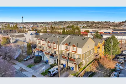 3604 22nd Avenue W, Seattle, WA 98199 - Photo 1