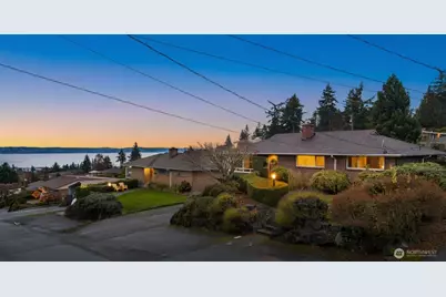 20821 7th Place S, Des Moines, WA 98198 - Photo 1