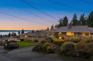 20821 7th Pl S, Des Moines, WA 98198 - Photo 1