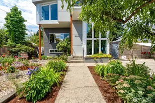 10045 9th Ave SW, Seattle, WA 98146 - Photo 1