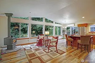 2931 SE Camano Dr, Camano Island, WA 98282 - Photo 1