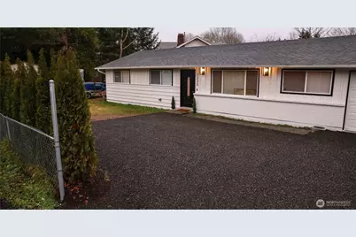 3230 Larch Way, Lynnwood, WA 98036 - Photo 1