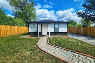 3021 W Peninsula, Moses Lake, WA 98837 - Photo 1