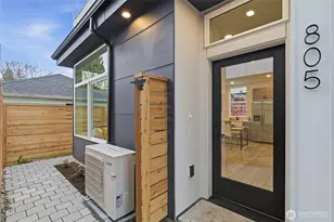 805 S Sullivan St, Seattle, WA 98108 - Photo 1