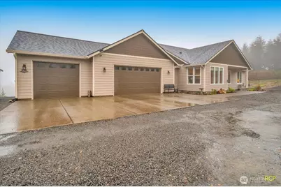 350 Powder Hill Drive, Kalama, WA 98626 - Photo 1