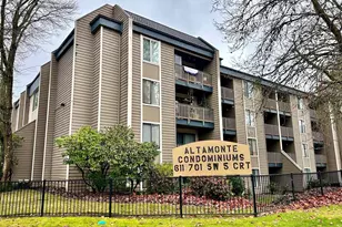 611 SW 5th Ct, Renton, WA 98057 - Photo 1