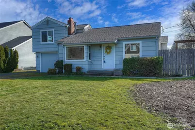407 18th Street SW, Puyallup, WA 98371 - Photo 1