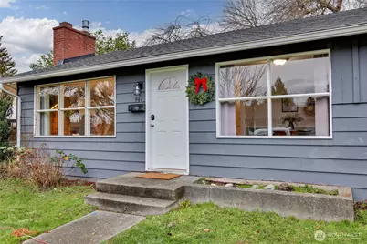 944 E 31st Street, Bremerton, WA 98310 - Photo 1