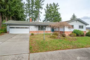 1124 SW 4th Ave, Oak Harbor, WA 98277 - Photo 1
