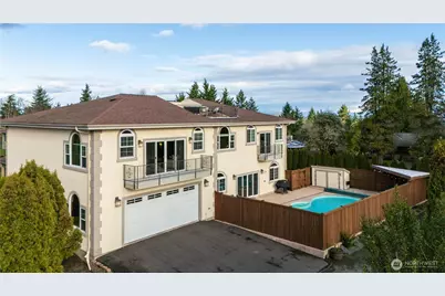 19837 47th Avenue NE, Lake Forest Park, WA 98155 - Photo 1