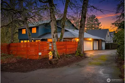 3102 NE Royal Oaks Drive, Vancouver, WA 98662 - Photo 1