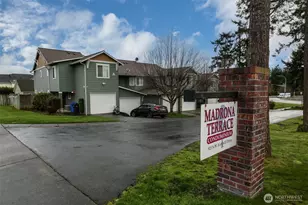 915 SW Kimball Dr, Oak Harbor, WA 98277 - Photo 1