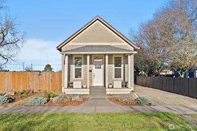 709 W Plum Street, Centralia, WA 98531 - Photo 1