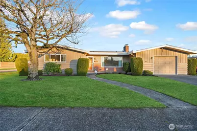 1077 Garfield Street, Enumclaw, WA 98022 - Photo 1