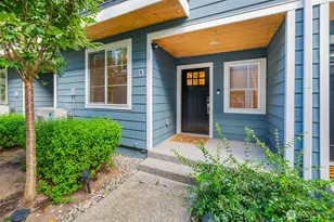 6633 NE 188th Ct, Kenmore, WA 98028 - Photo 1