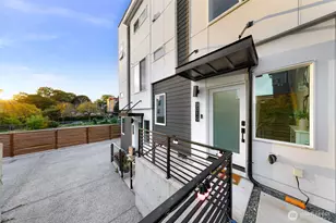 901 28th Ave S, Seattle, WA 98144 - Photo 1