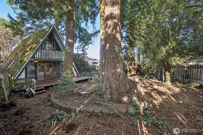 204 NE 108th Street, Vancouver, WA 98685 - Photo 1