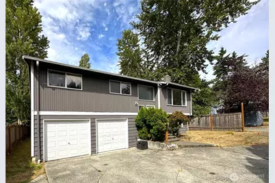 13051 37th Avenue NE, Seattle, WA 98125 - Photo 1