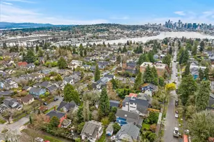 4222 Meridian Ave N, Seattle, WA 98103 - Photo 1