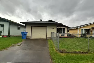 1409 Bowmont Ave, Kelso, WA 98626 - Photo 1