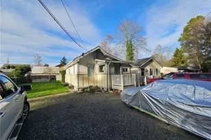 9638 D St E, Tacoma, WA 98445 - Photo 1