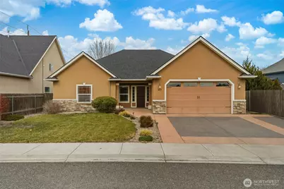 817 NE Bunky Lane, College Place, WA 99324 - Photo 1