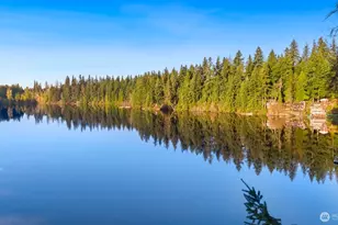 23012 SE Lake Wilderness Dr S, Maple Valley, WA 98038 - Photo 1