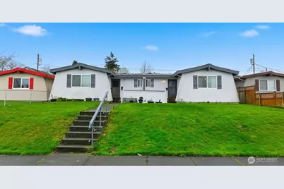 2113 State Street, Everett, WA 98201 - Photo 1