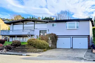 13355 SE 43rd Pl, Bellevue, WA 98006 - Photo 1