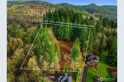 945 Edinburgh Court, Kelso, WA 98626 - Photo 1